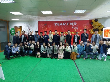 Hiển thị chi tiết tin tức Buổi tiệc tất niên cuối năm của gia đình ONENET Hình ảnh tin tức Buổi tiệc tất niên cuối năm của gia đình ONENET